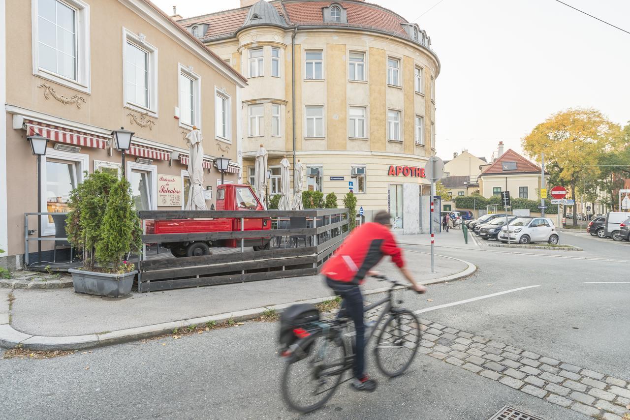Silent Paradise Ober St Veit Vienna Exterior photo